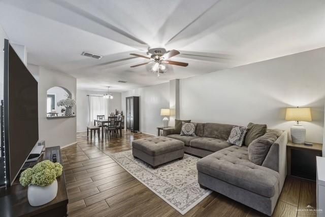 406 Rio Nueces Street, San Juan, TX 78589