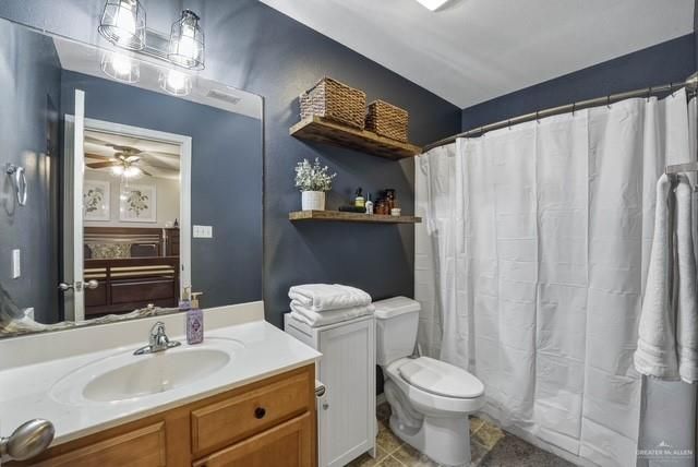 406 Rio Nueces Street, San Juan, TX 78589