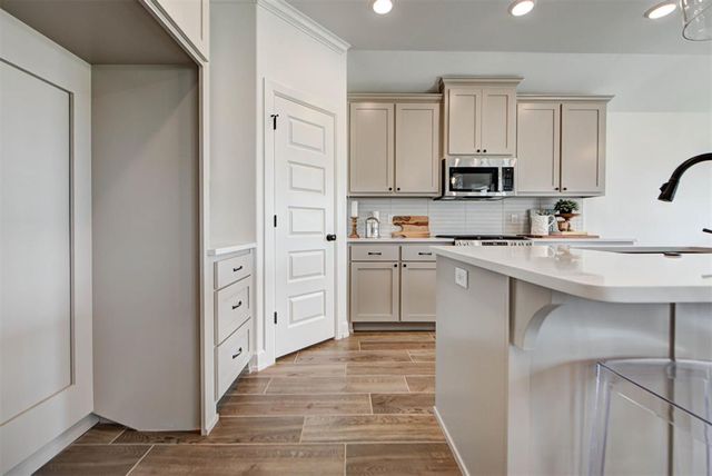 4916 Desert Willow Lane, Edmond, OK 73034