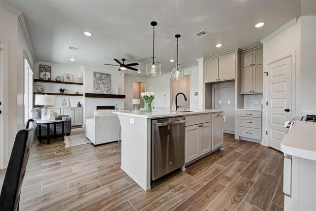 4916 Desert Willow Lane, Edmond, OK 73034