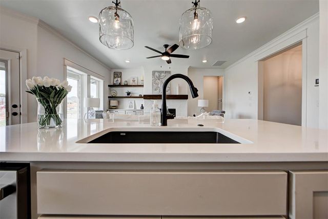 4916 Desert Willow Lane, Edmond, OK 73034