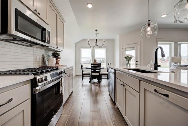 4916 Desert Willow Lane, Edmond, OK 73034