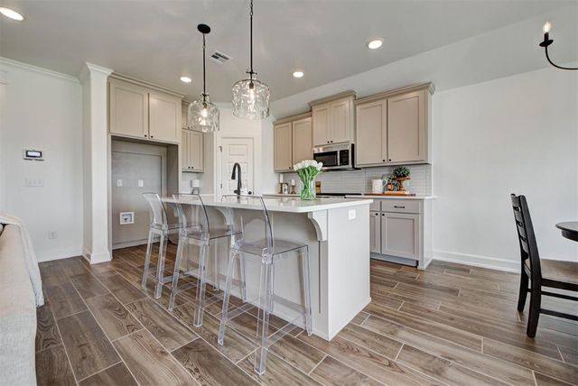4916 Desert Willow Lane, Edmond, OK 73034