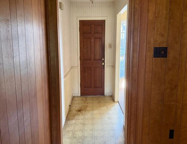 6235 Leaf Arbor Drive, Houston, TX 77092