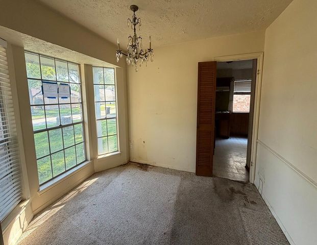 6235 Leaf Arbor Drive, Houston, TX 77092