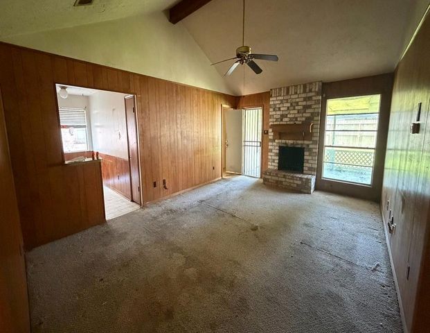 6235 Leaf Arbor Drive, Houston, TX 77092