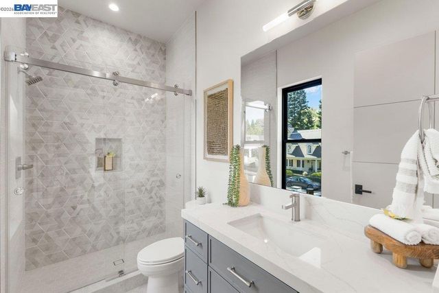 1963 La Cadena, Diablo, CA 94528