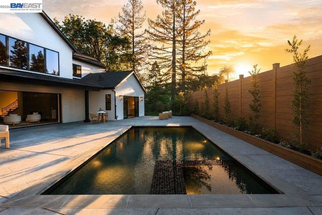 1963 La Cadena, Diablo, CA 94528