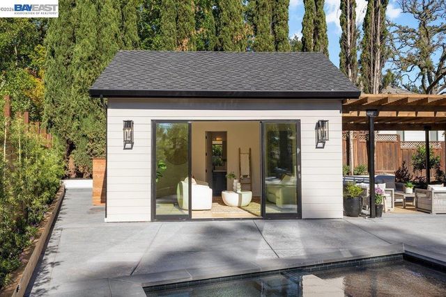 1963 La Cadena, Diablo, CA 94528
