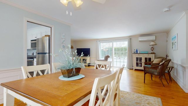 21 Brae Burn Lane, South Yarmouth, MA 02664