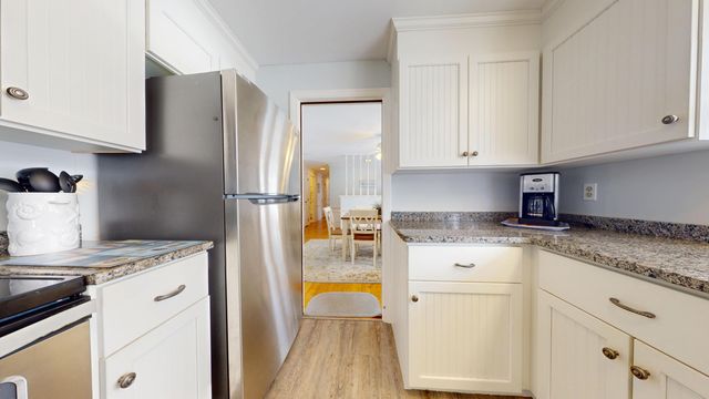 21 Brae Burn Lane, South Yarmouth, MA 02664