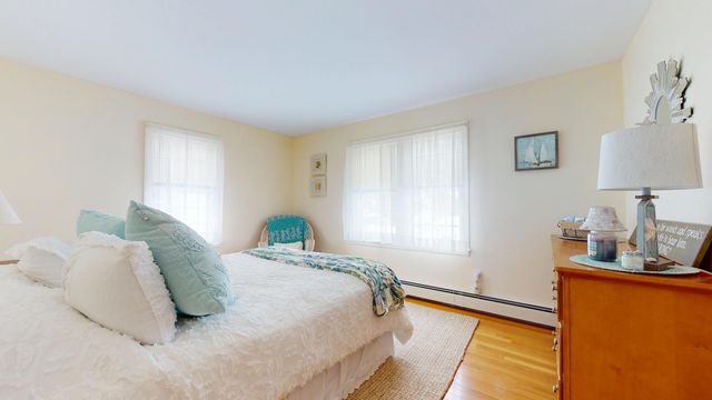 21 Brae Burn Lane, South Yarmouth, MA 02664