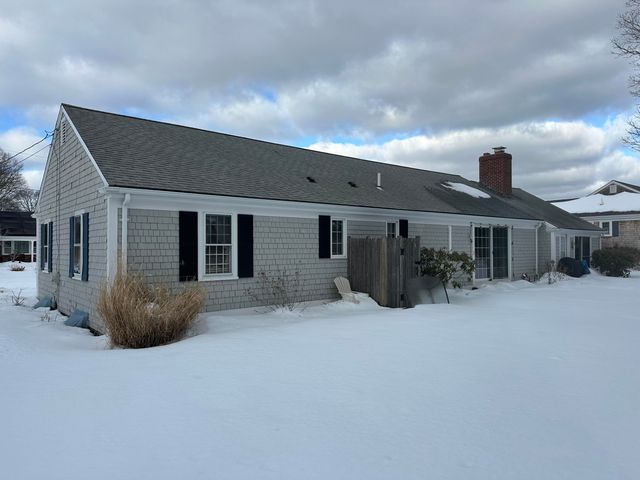 21 Brae Burn Lane, South Yarmouth, MA 02664