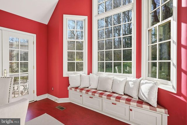 8200 BEECH TREE RD, Bethesda, MD 20817