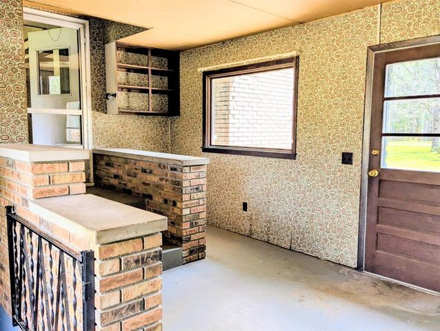 3771 S Walnut Avenue, White Cloud, MI 49349