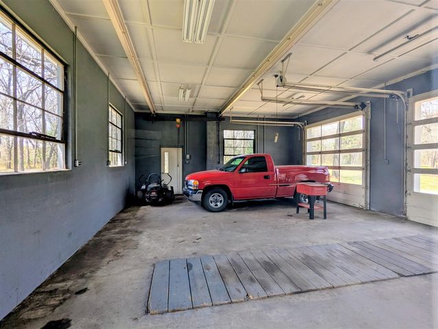 3771 S Walnut Avenue, White Cloud, MI 49349