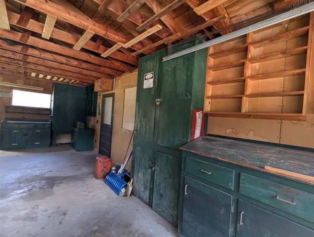 3771 S Walnut Avenue, White Cloud, MI 49349