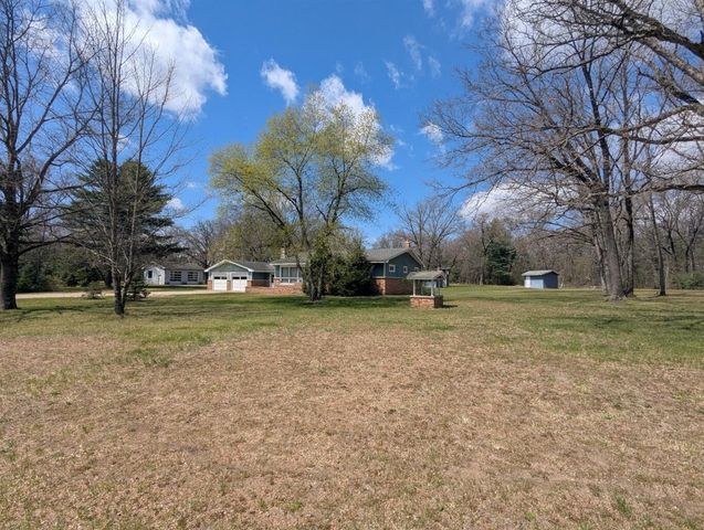 3771 S Walnut Avenue, White Cloud, MI 49349