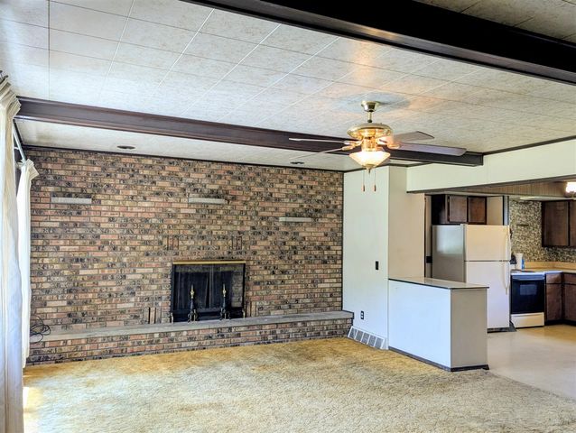 3771 S Walnut Avenue, White Cloud, MI 49349
