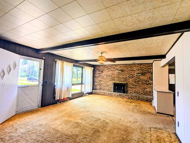 3771 S Walnut Avenue, White Cloud, MI 49349
