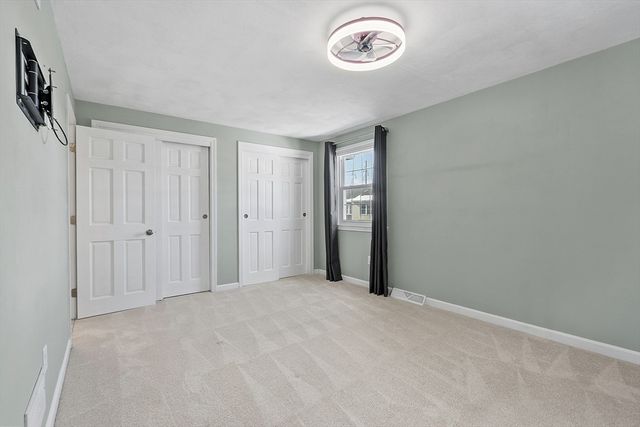 71 Prescott Drive 71, Chelmsford, MA 01863