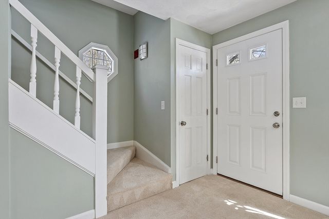 71 Prescott Drive 71, Chelmsford, MA 01863