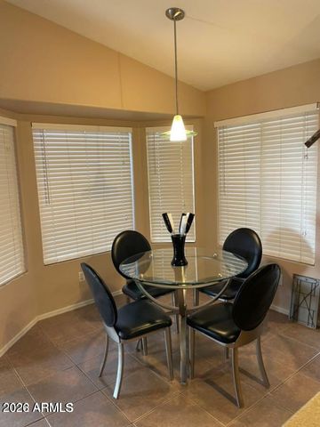 6916 E LAKEVIEW Avenue, Mesa, AZ 85209