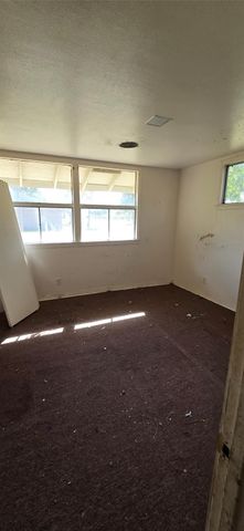 1801 Svetlik Avenue, Bay City, TX 77414