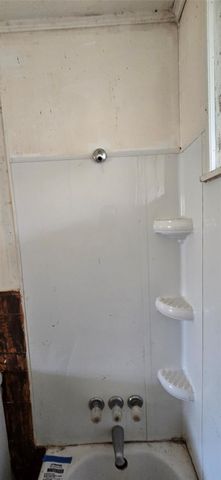 1801 Svetlik Avenue, Bay City, TX 77414