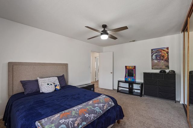 9303 Hildreth Ln, Stockton, CA 95212