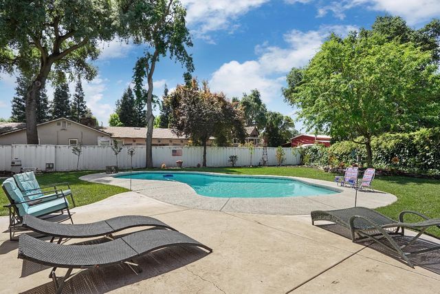 9303 Hildreth Ln, Stockton, CA 95212