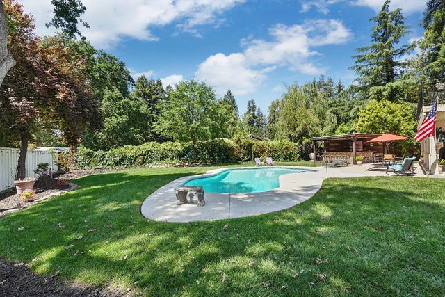 9303 Hildreth Ln, Stockton, CA 95212