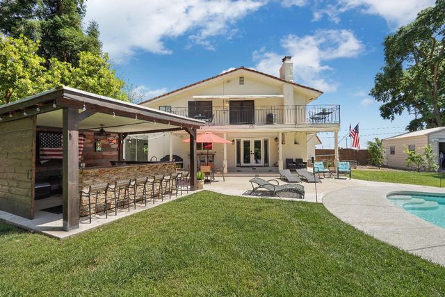 9303 Hildreth Ln, Stockton, CA 95212