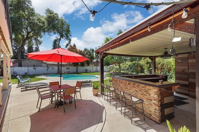 9303 Hildreth Ln, Stockton, CA 95212