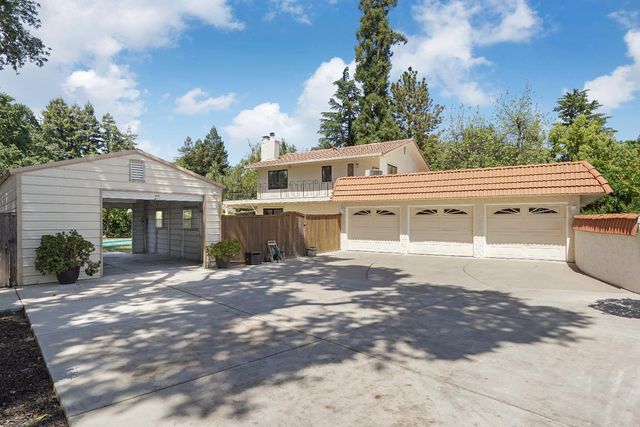 9303 Hildreth Ln, Stockton, CA 95212