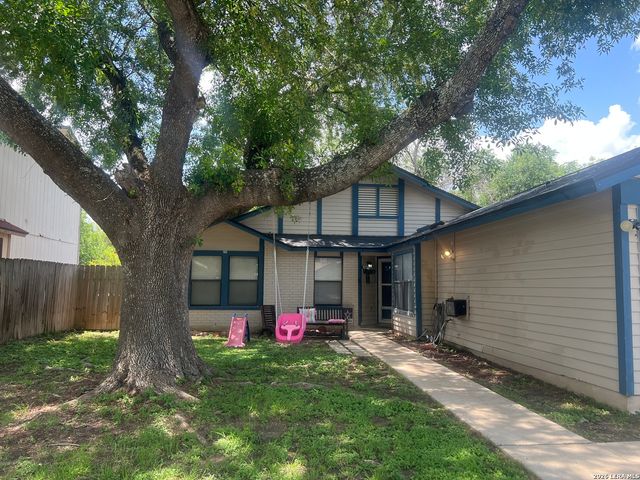 9827 Autumn Silver, San Antonio, TX 78254