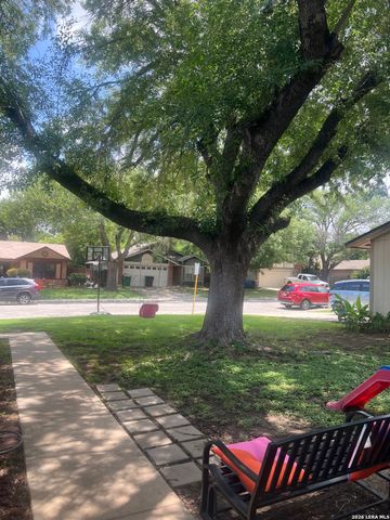 9827 Autumn Silver, San Antonio, TX 78254
