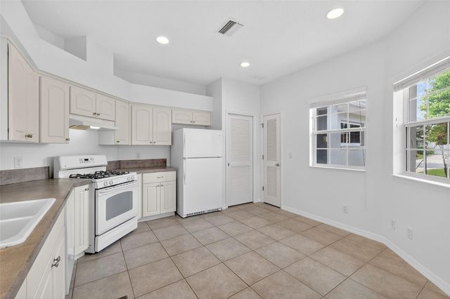 27106 GREENFLY ORCHID LANE, Leesburg, FL 34748