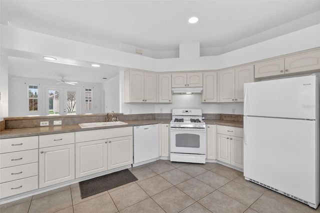 27106 GREENFLY ORCHID LANE, Leesburg, FL 34748