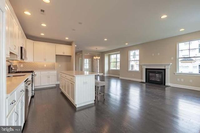 275 HILLSTONE CIR, Souderton, PA 18964