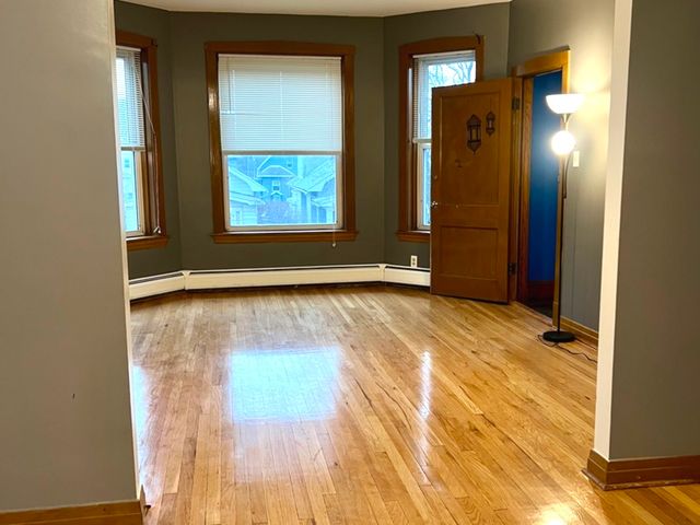 5110 W Hutchinson Street 2, Chicago, IL 60641