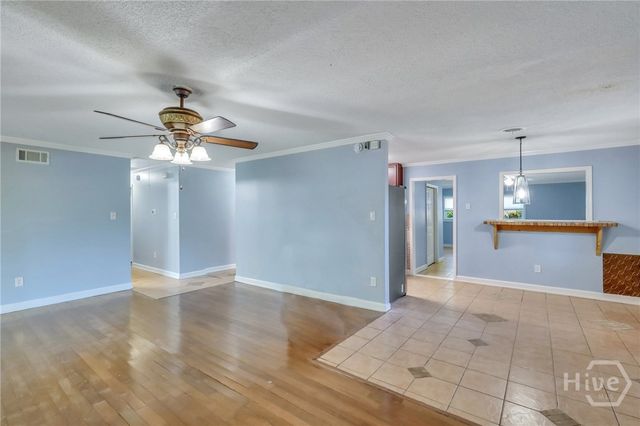 5908 Fairview Avenue, Savannah, GA 31406