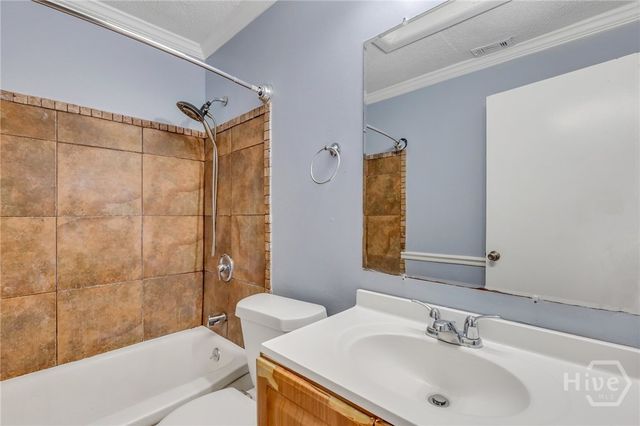 5908 Fairview Avenue, Savannah, GA 31406