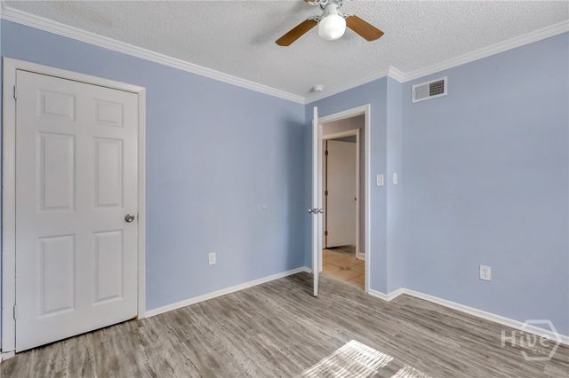 5908 Fairview Avenue, Savannah, GA 31406