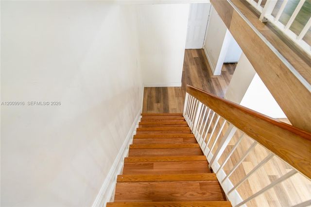 14905 SW 80th St 212, Miami, FL 33193