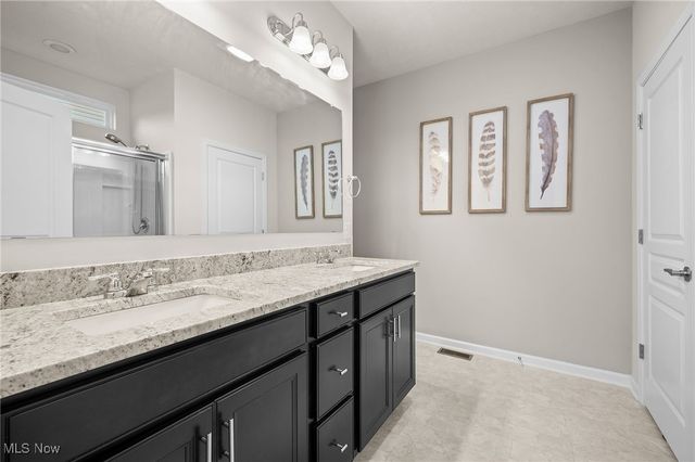 8021 Heatherglen Drive, Mentor, OH 44060