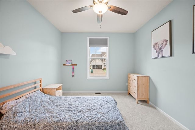 8021 Heatherglen Drive, Mentor, OH 44060