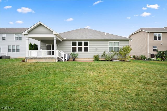 8021 Heatherglen Drive, Mentor, OH 44060