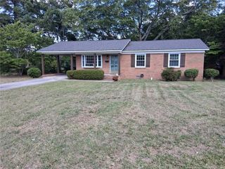 1401 Habersham Drive, Fayetteville, NC 28304