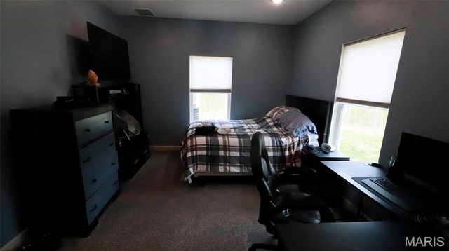 10562 Scarlet Ridge Drive, Potosi, MO 63664